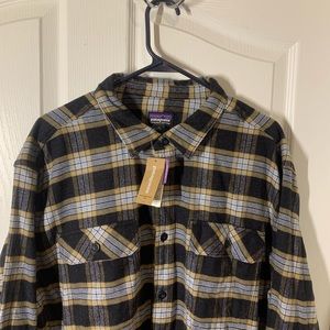 *NEW* Patagonia Fjord Flannel Button Up Shirt